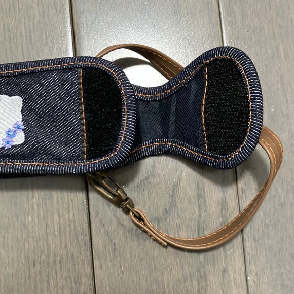 NWOT Y2K Vintage 2003 Hello Kitty Angel Denim Cell Phone Holder - Picture 4 of 7